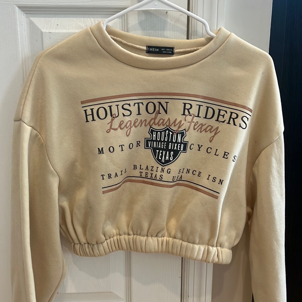 Shein Beige sweatshirt size S. Slightly used